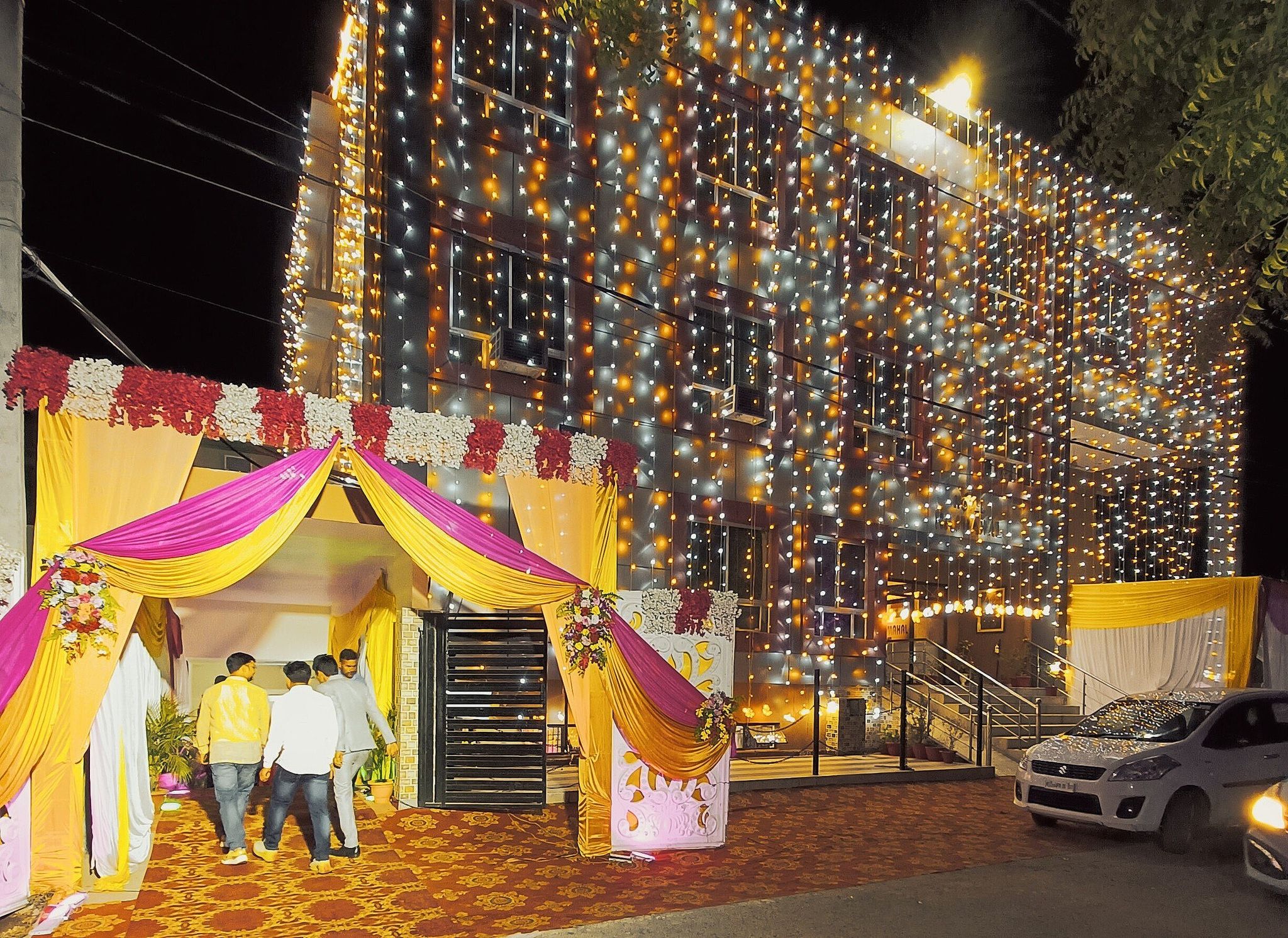 undefined Hotel Raj 8