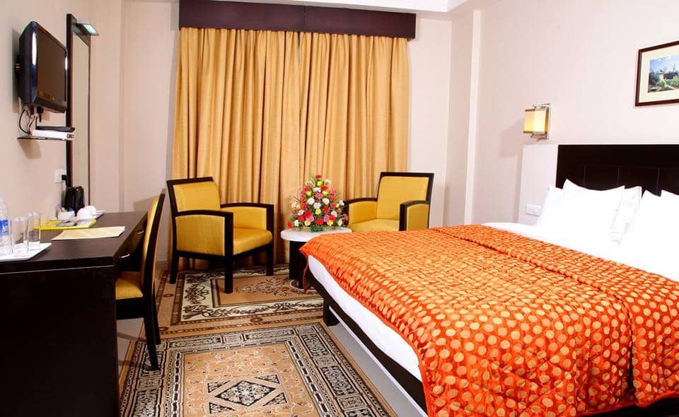 Suite AC Room