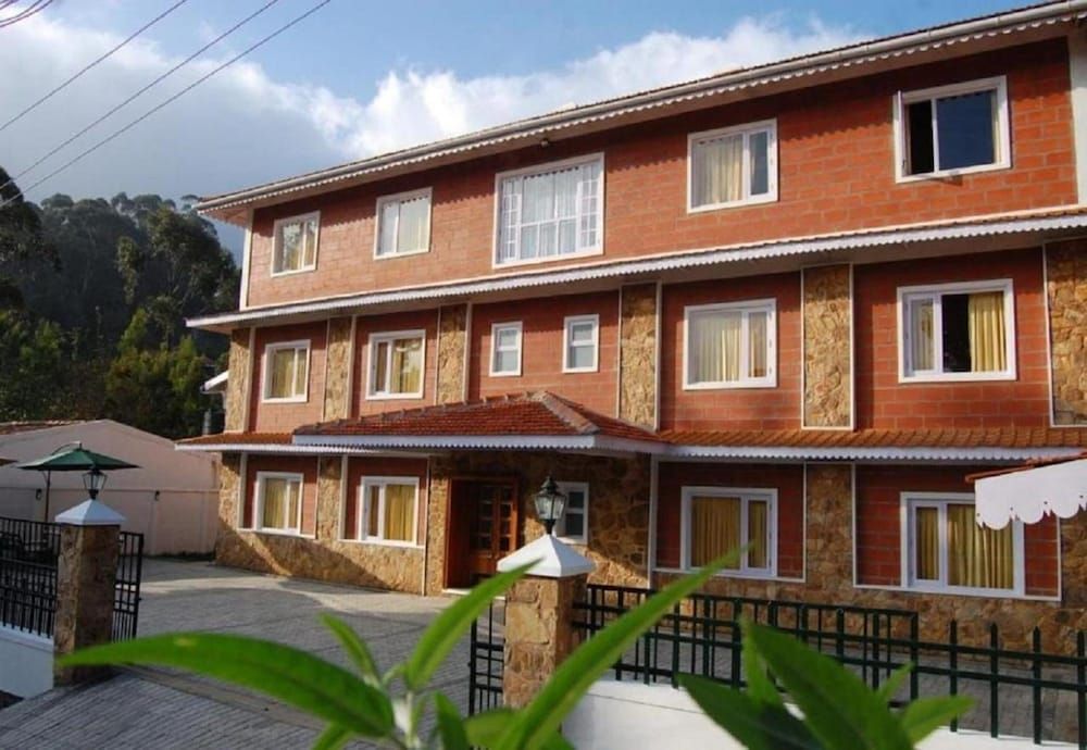 undefined Altius Nest Hotel 8