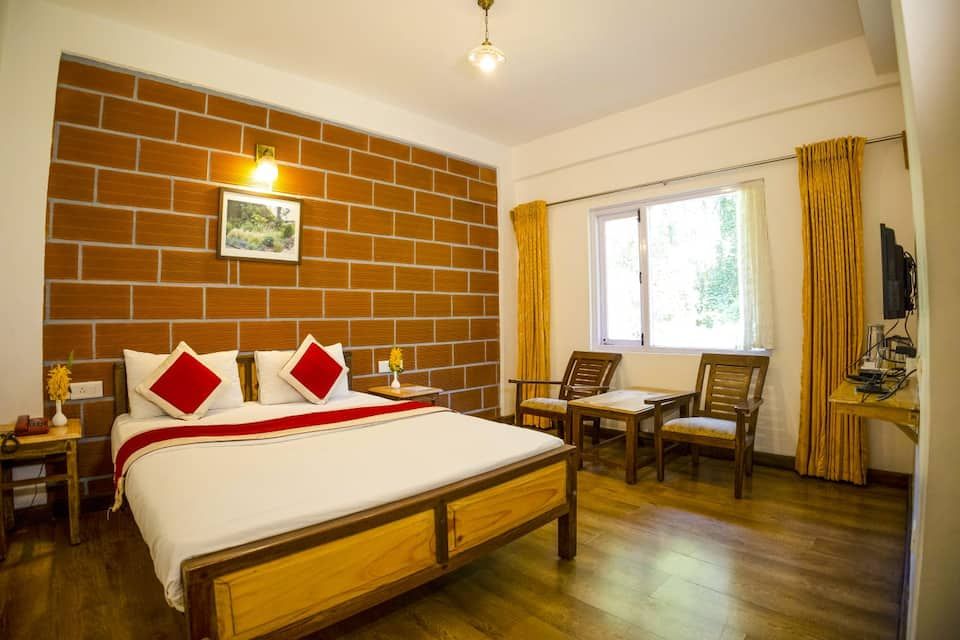 Altius Nest Hotel Deluxe Room 10