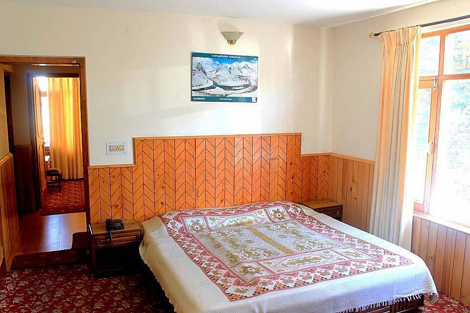 Hotel Marbel - 3 Min walking from Mall Road