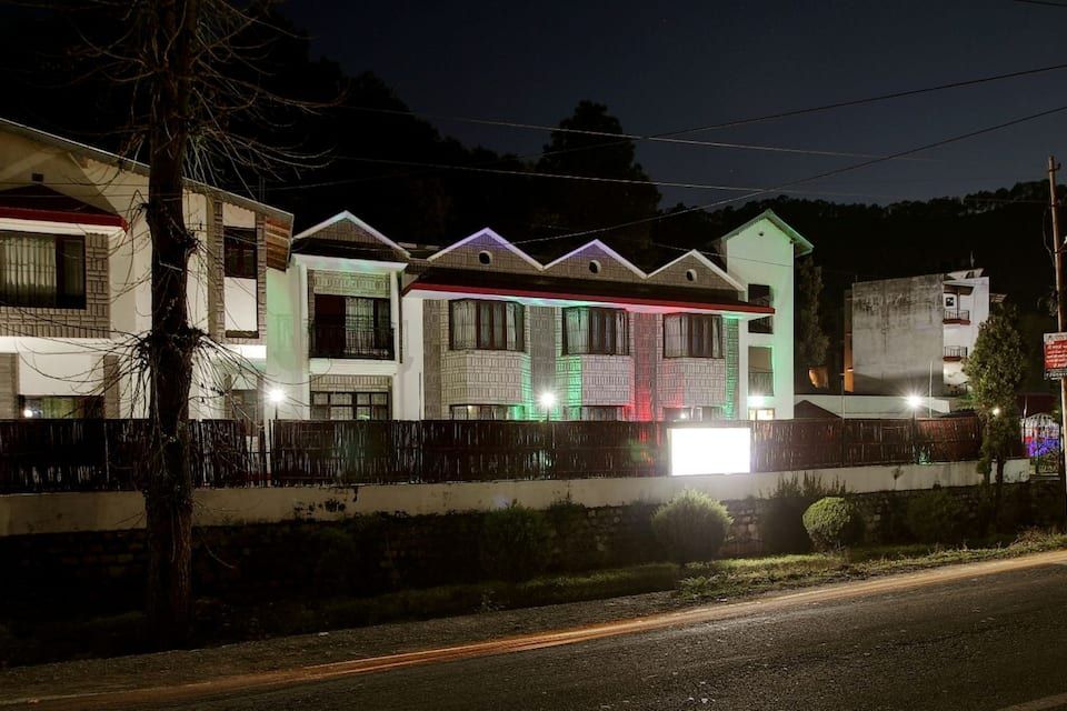 undefined Hotel Silver Tree Inn 10