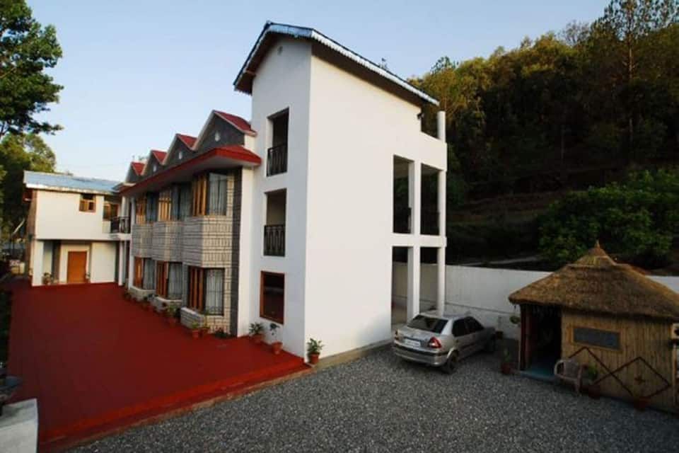 undefined Hotel Silver Tree Inn 6