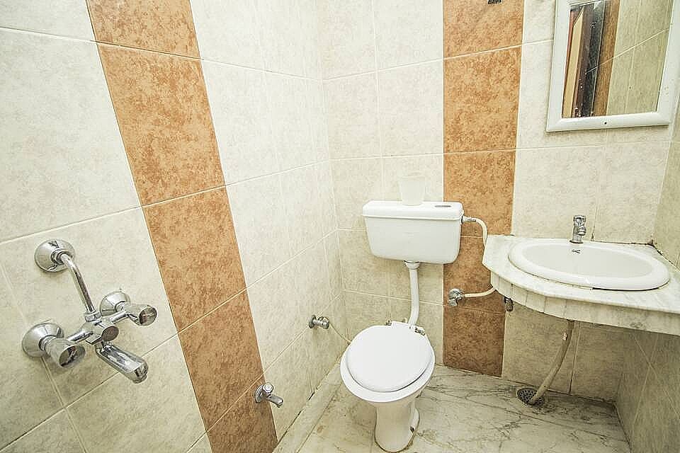 Hotel Bajaj Inn Deluxe Room Double Bed Non-AC  5