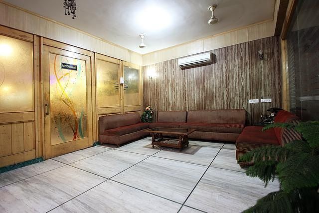 undefined Hotel S R palace 2