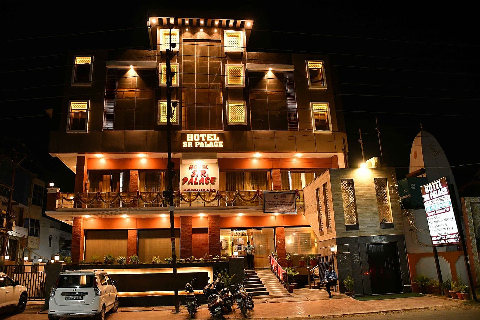 undefined Hotel S R palace