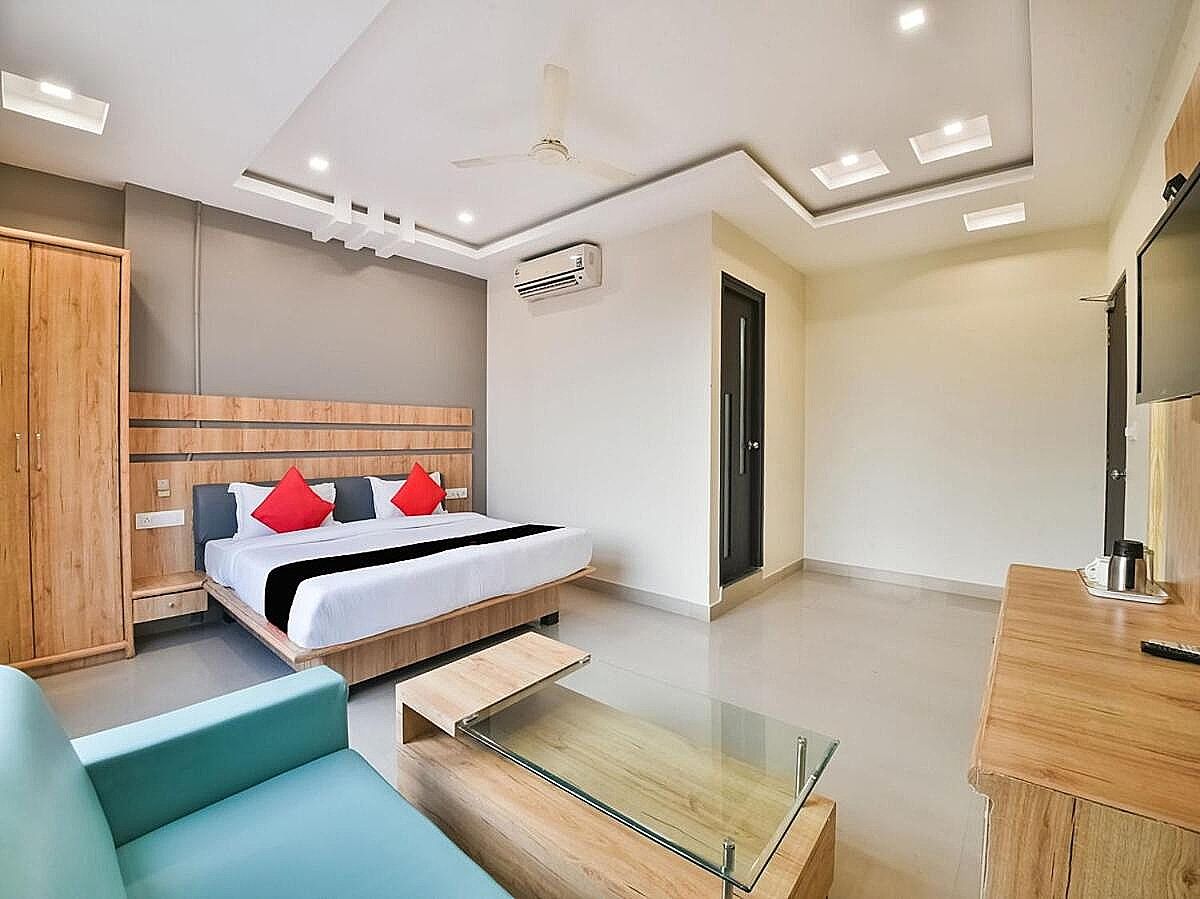 Superior King Room