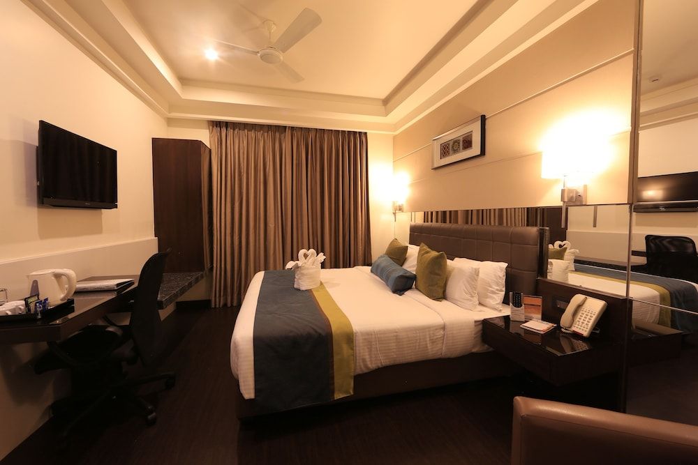 Hotel Regalia Superior Room 6