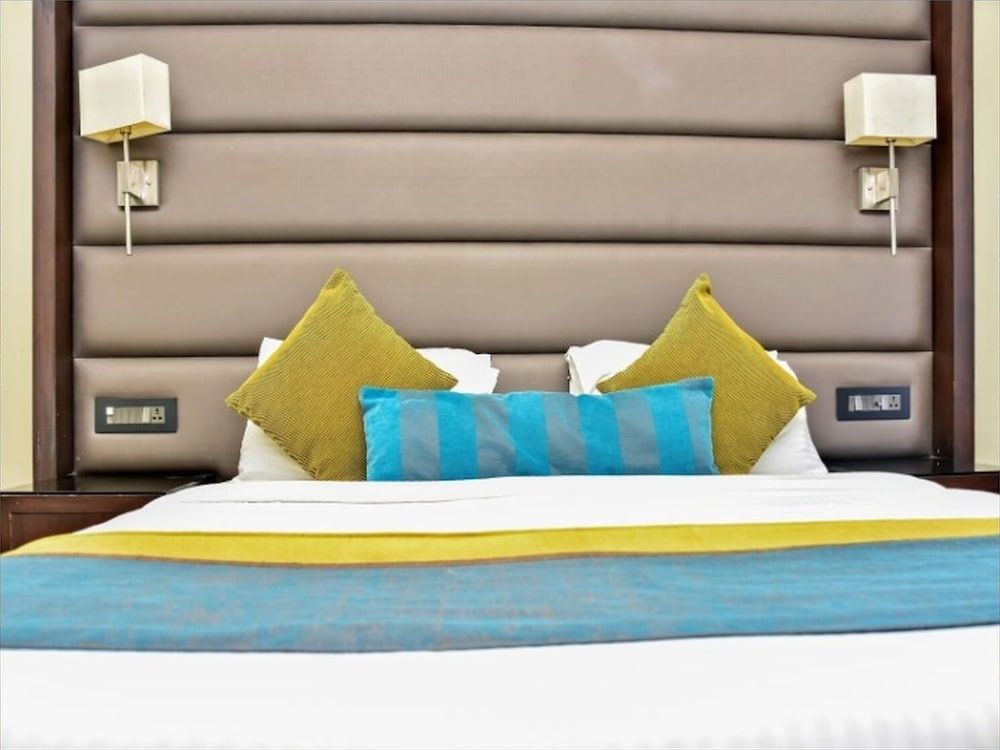 Suite Room