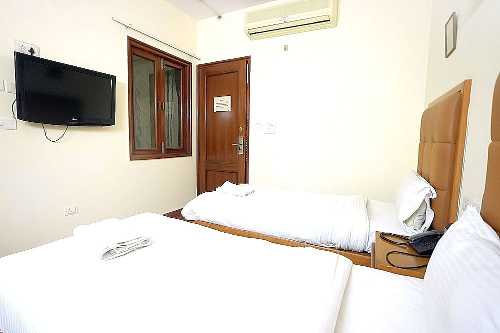 Hotel Oscar Standard Double or Twin Room 2