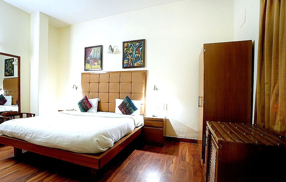 Hotel Oscar Superior Double Room 4