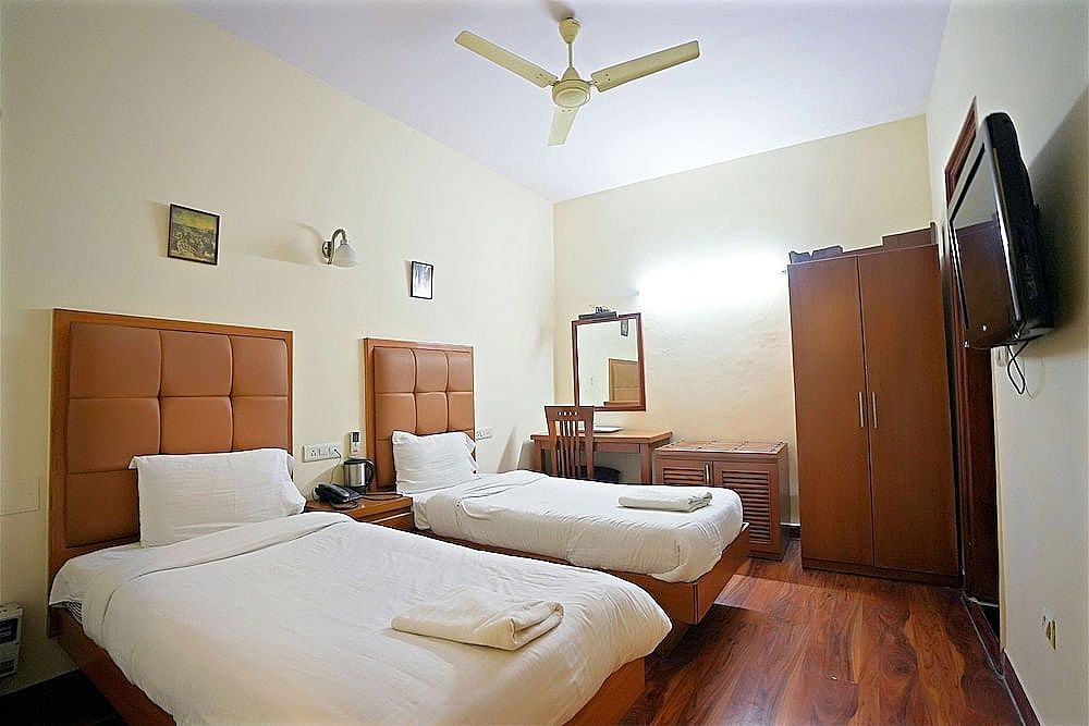 Hotel Oscar Standard Double or Twin Room