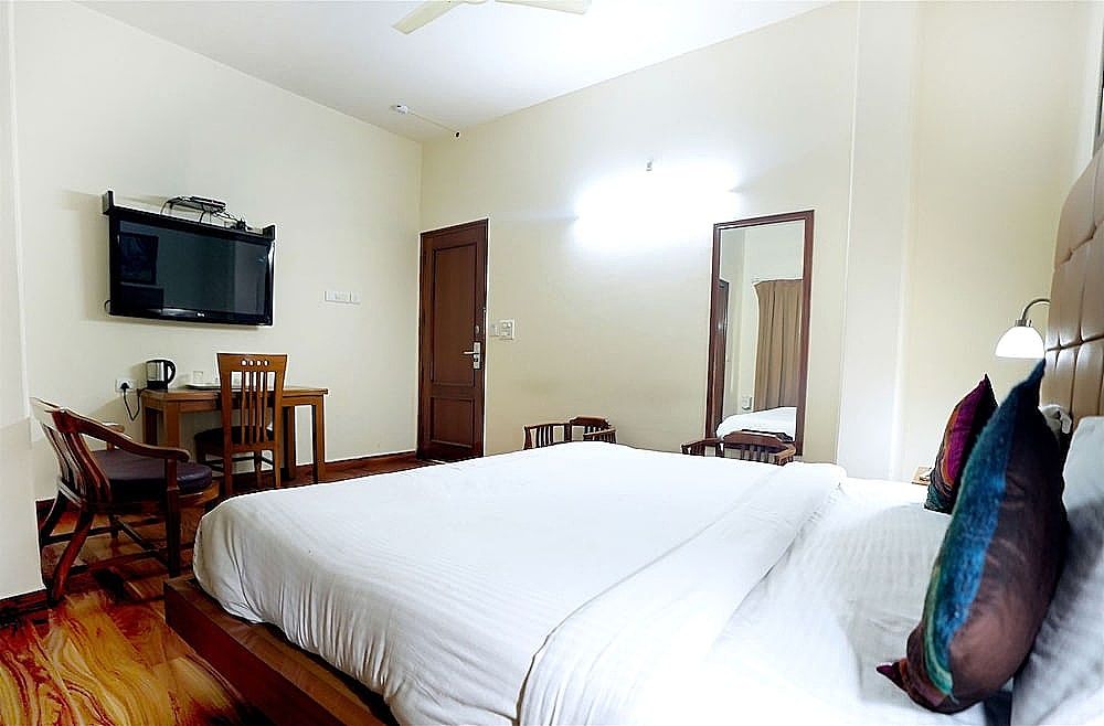 Hotel Oscar Superior Double Room 5