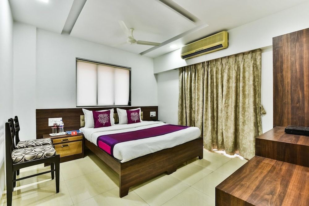 Hotel Shelter palace Semi Deluxe Room 8