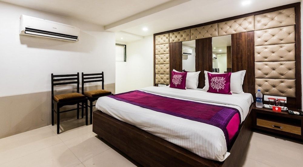 undefined Hotel Shelter palace 5