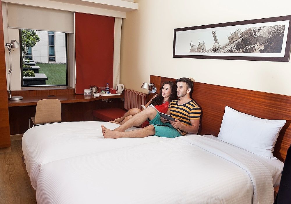 ibis New Delhi Aerocity Hotel Standard Twin Room, 2 Twin Beds