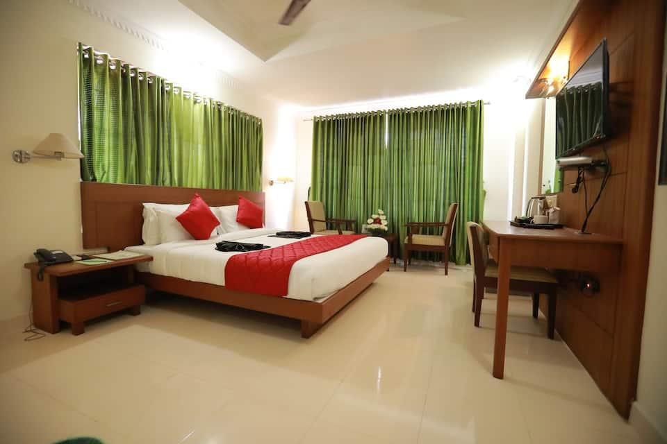 Hotel Peninsula Deluxe Movie Theme 5