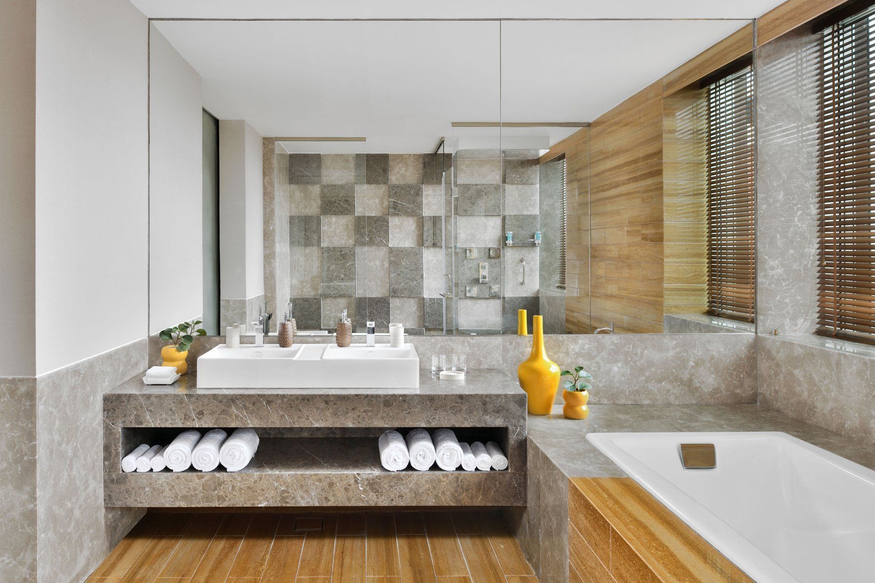 Breezy Suite - Bathroom