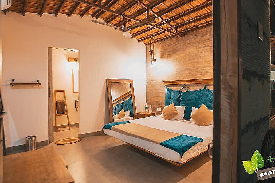 Aspen Adventure Camps Luxury Cottages 3