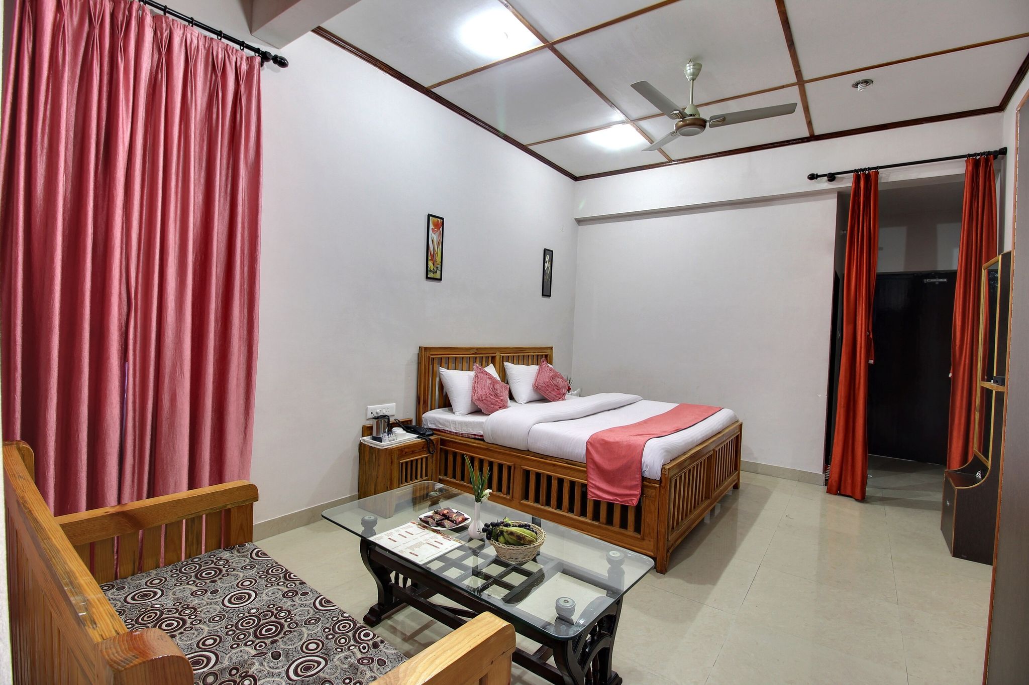 Hotel Spring Birds by Kisik Hospitality Quadruple