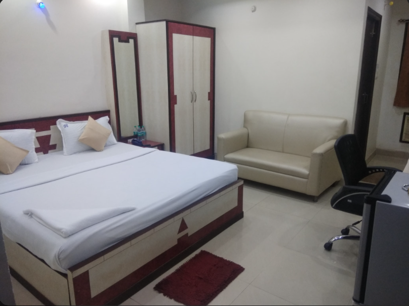 Hotel Saptaparna Deluxe AC Room with Free Wi-fi 2