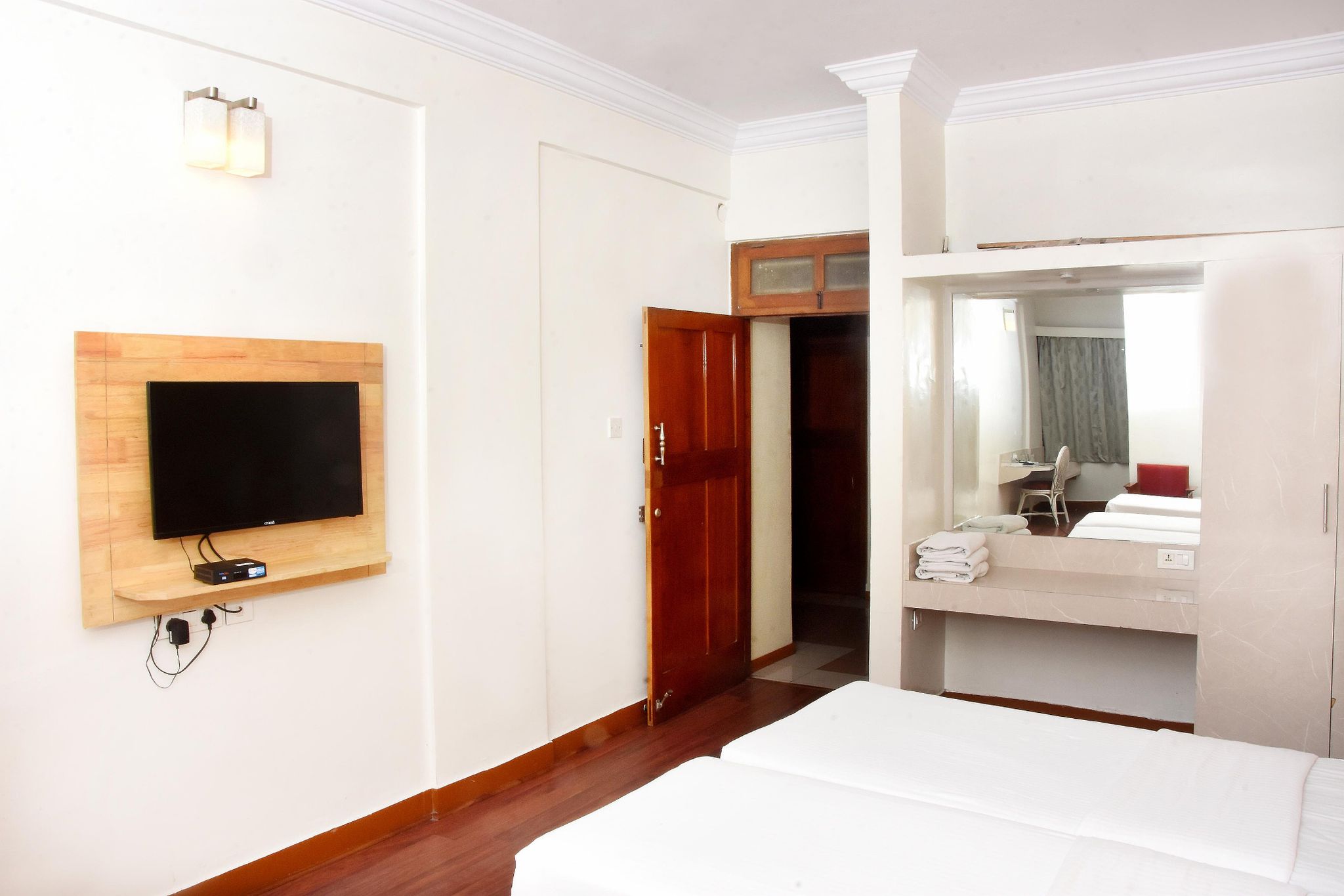 Hotel Vellara Executive Double Room A/C