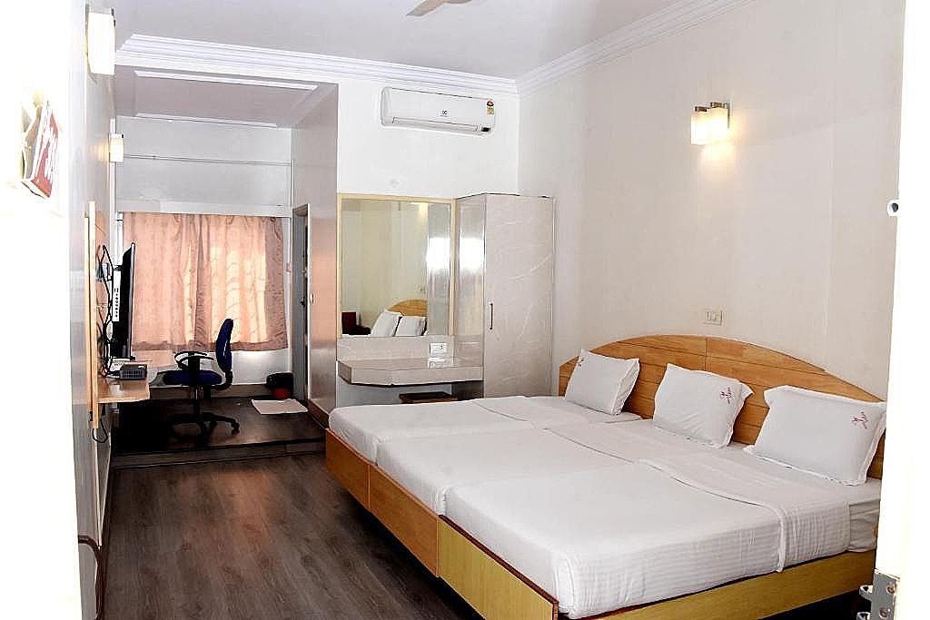 undefined Hotel Vellara 5