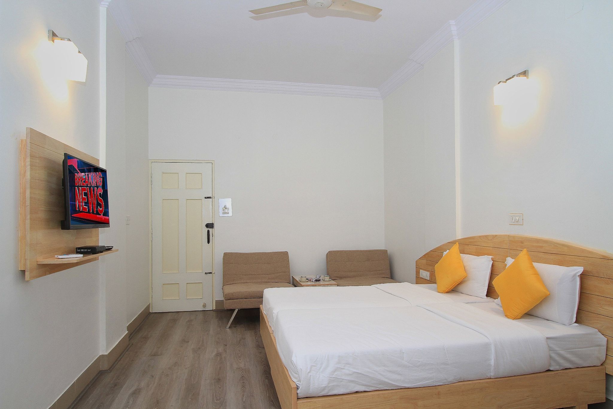 Hotel Vellara Executive Double Room A/C 3