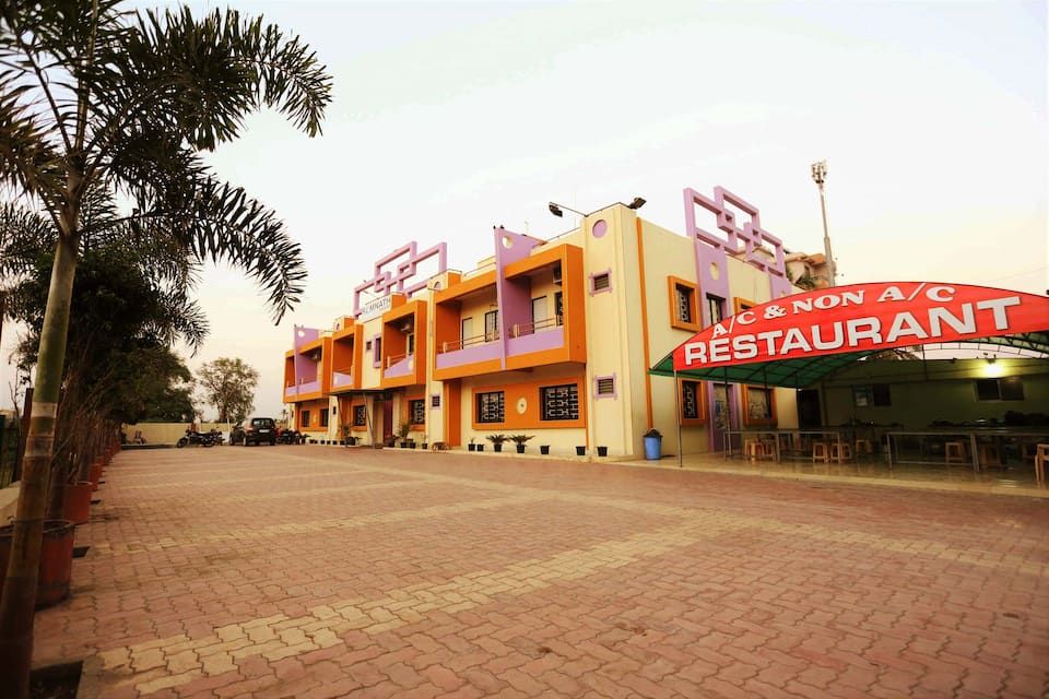 Hotel Somnath Sagar