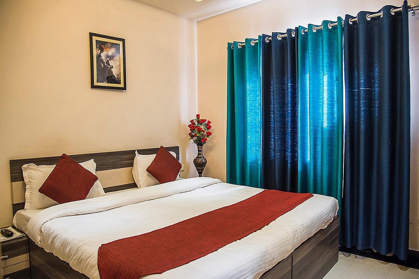 Divine Destination AC Deluxe Room 7