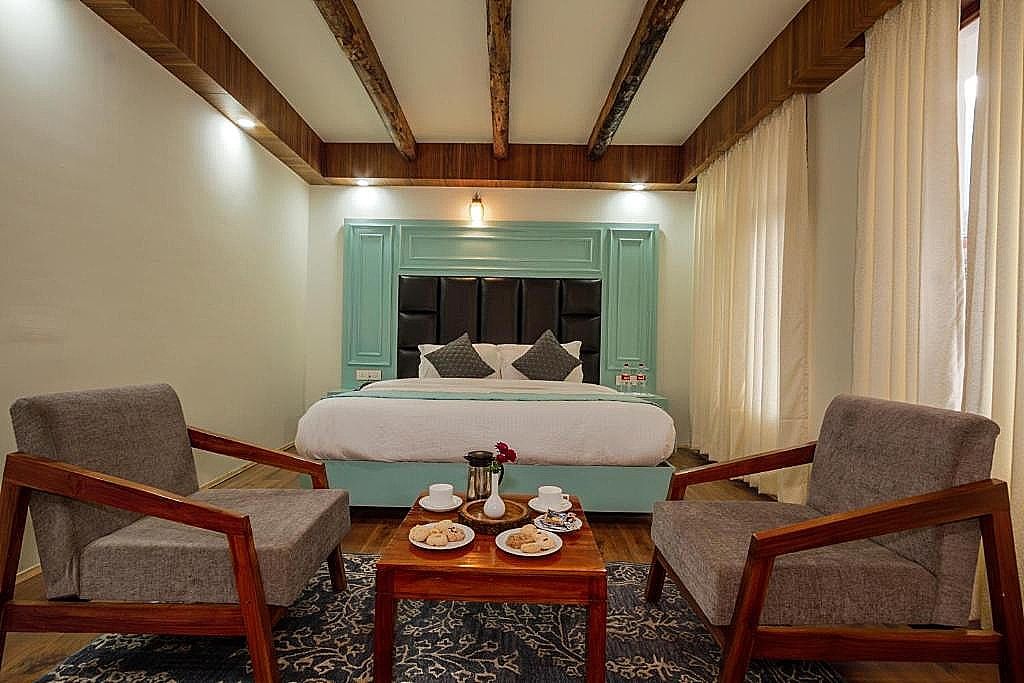 Tripli Hotels Drilbu Manali Suite Room 2