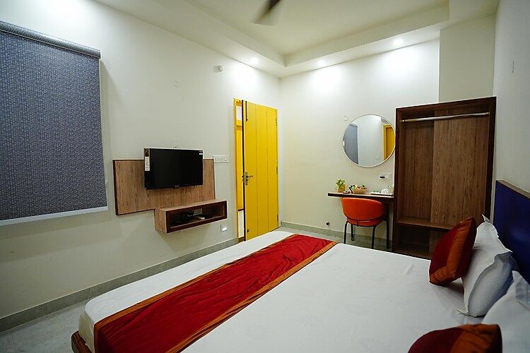 Super Deluxe Room