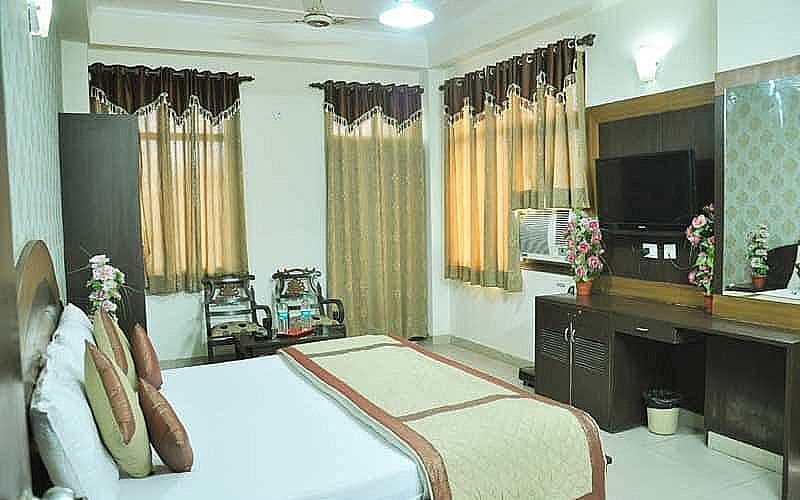 deluxe room