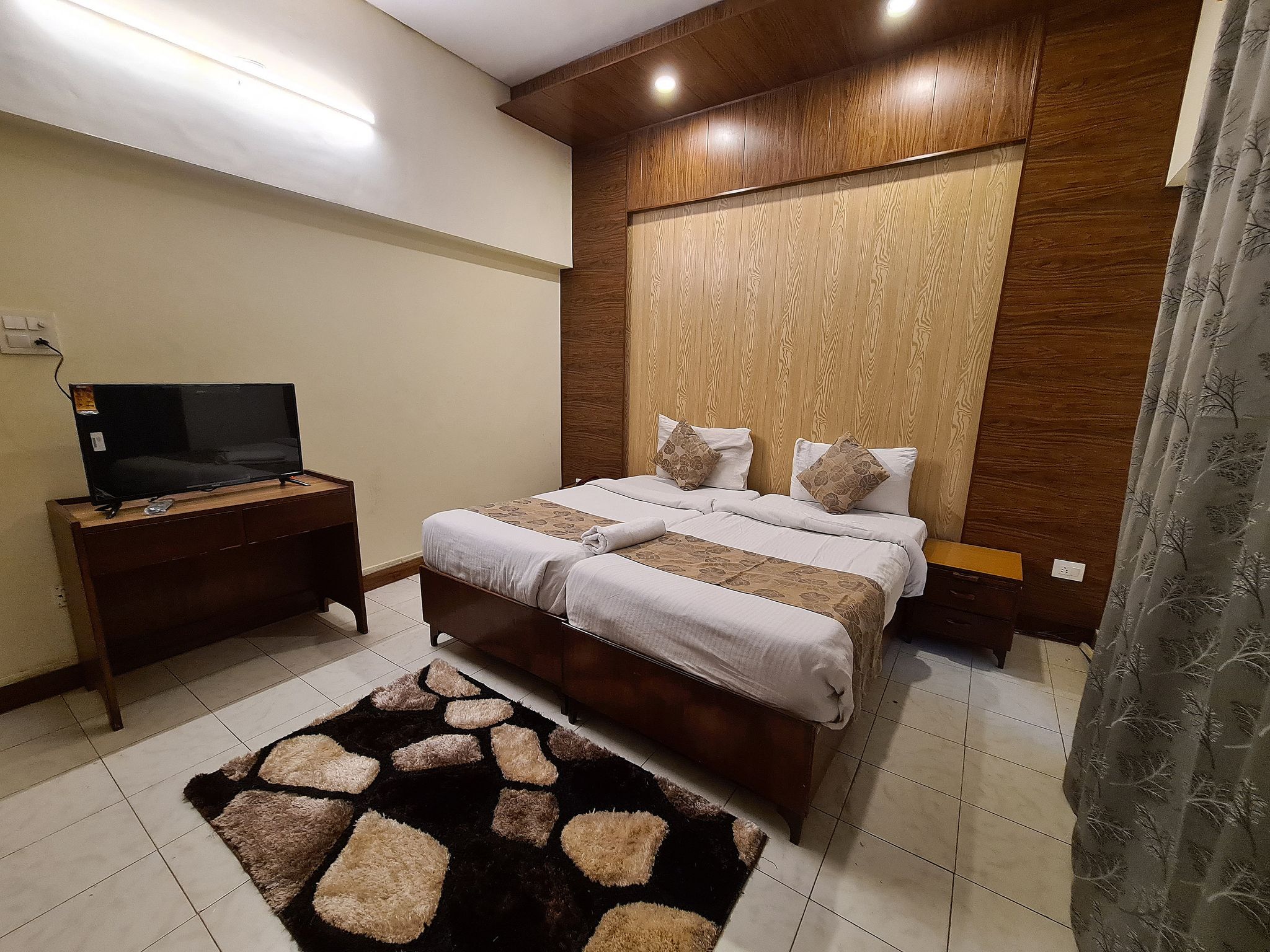 Hotel Executive Deluxe Room