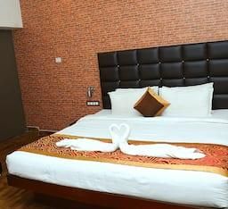 Merlin Oriental State Room