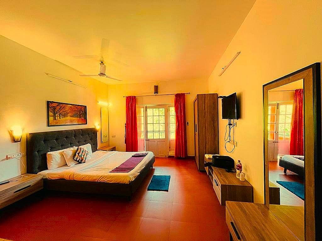 Standard Family Room - Non-Smoking