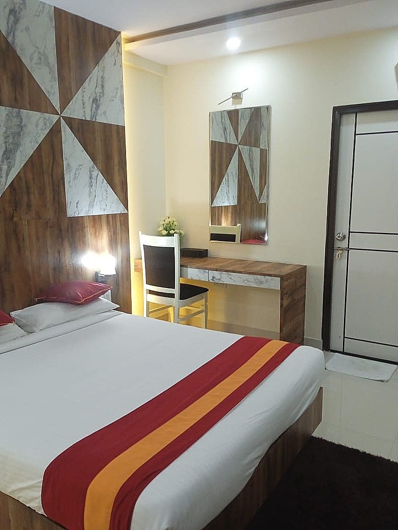 undefined Ishwerya Suites 8