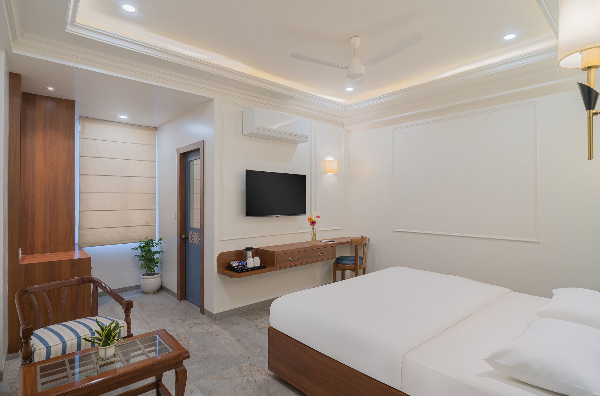 Hotel Ganga Maiya Super Deluxe Room 6