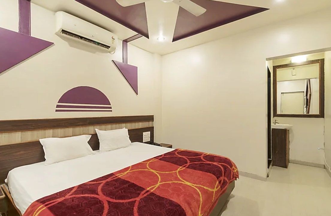 Deluxe Double Bed A.C Room