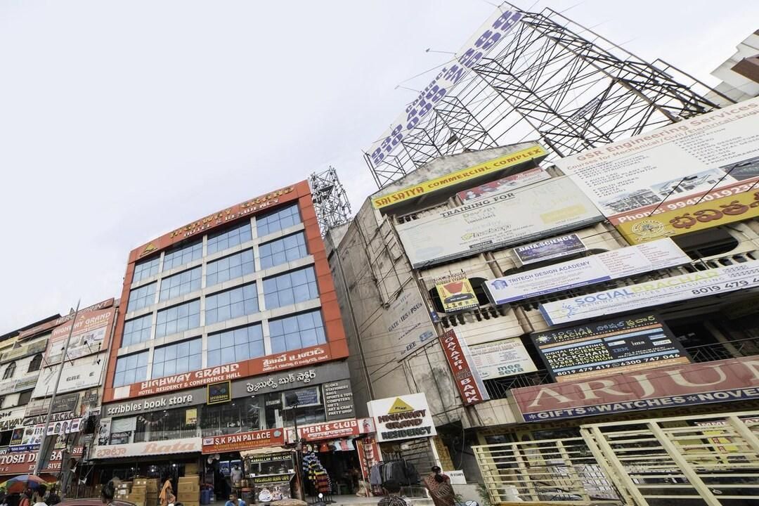 Highway Grand Residency Non Ac Room 9