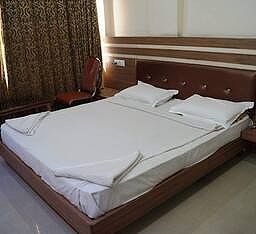 Highway Grand Residency Non Ac Room 3