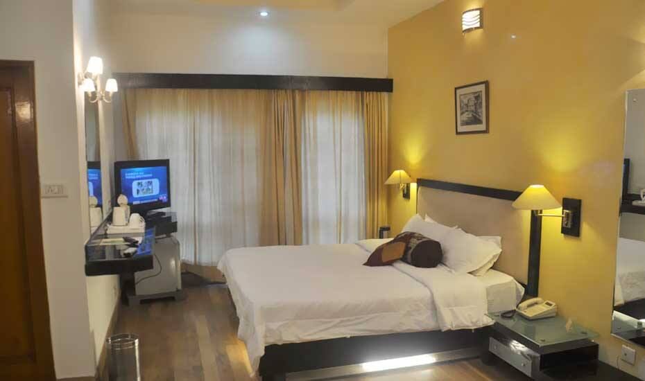 Luxurious Suite Room