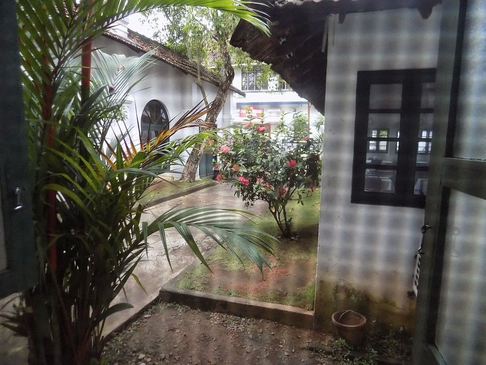 undefined Elphinstone Residency 5