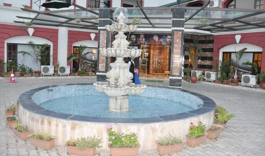 Hotel Exterior