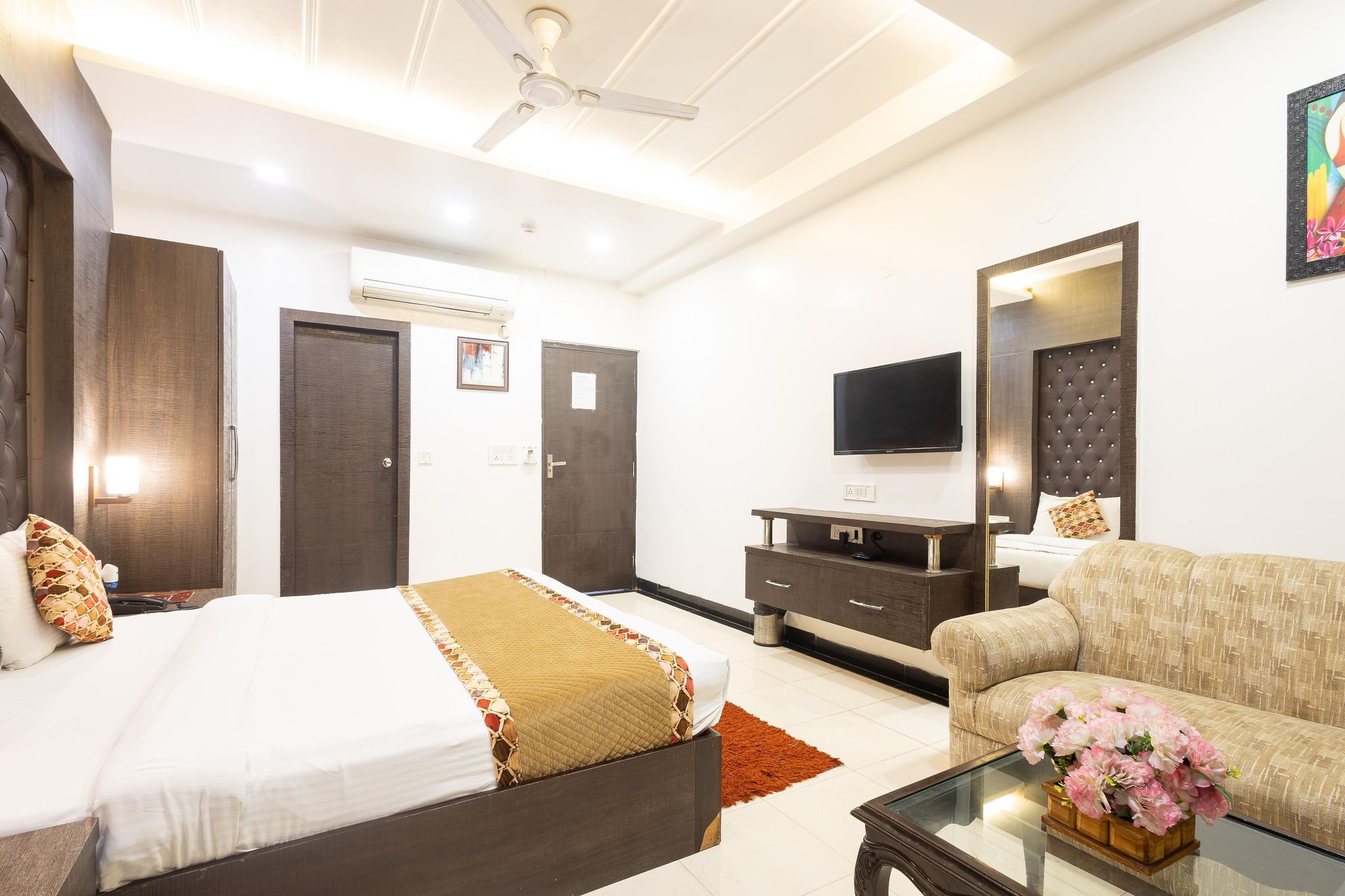 undefined Hotel Red Castle 9
