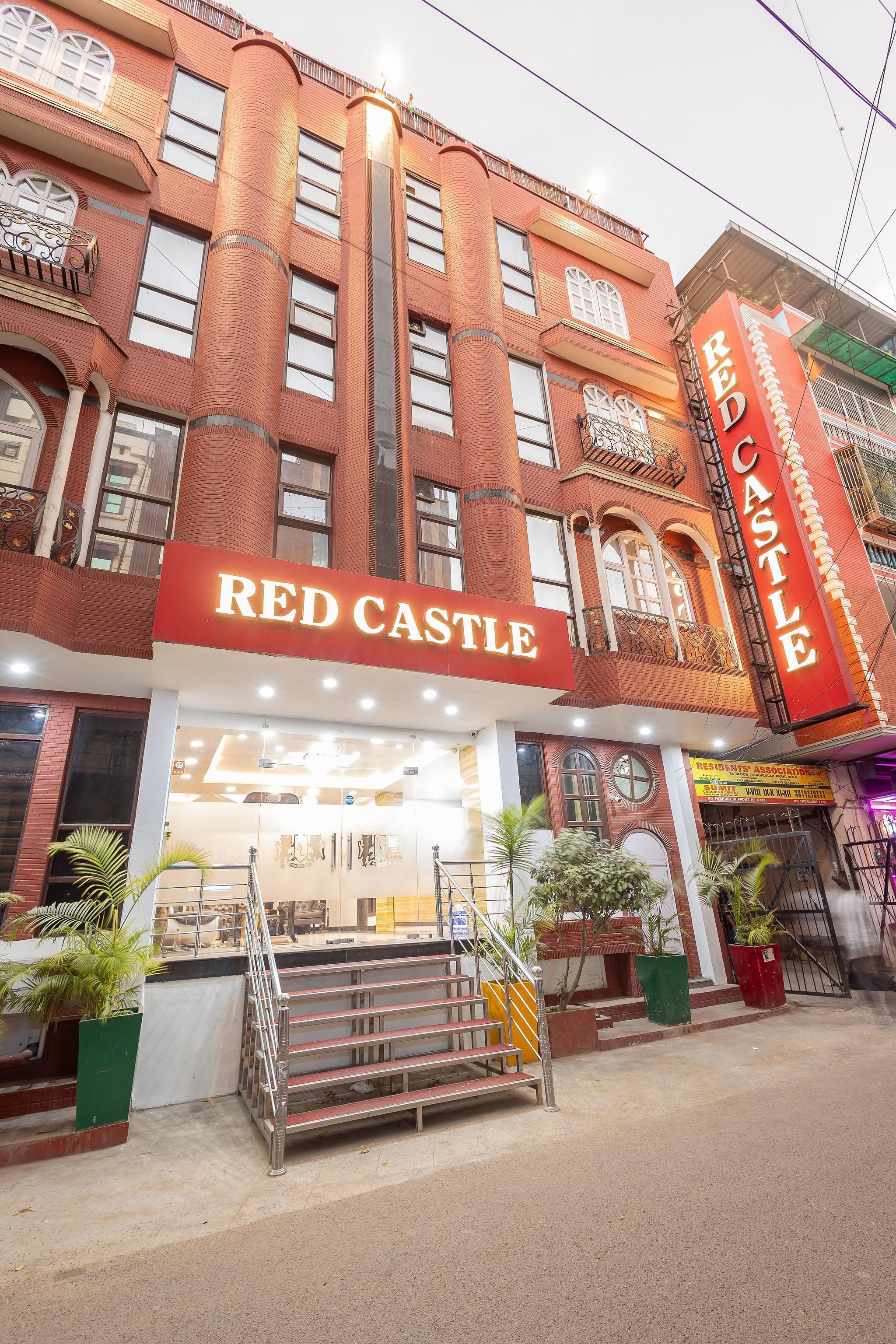 undefined Hotel Red Castle 7