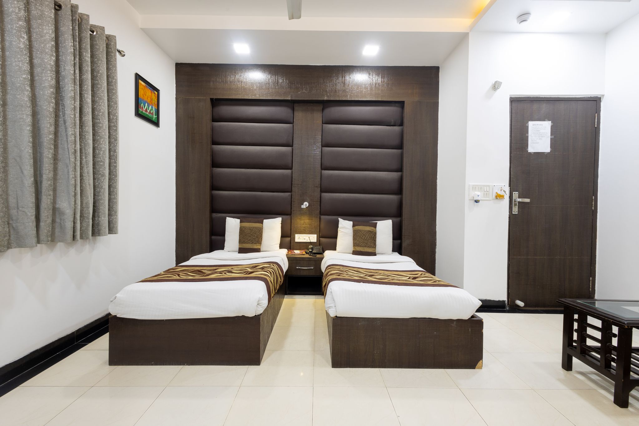 undefined Hotel Red Castle 5