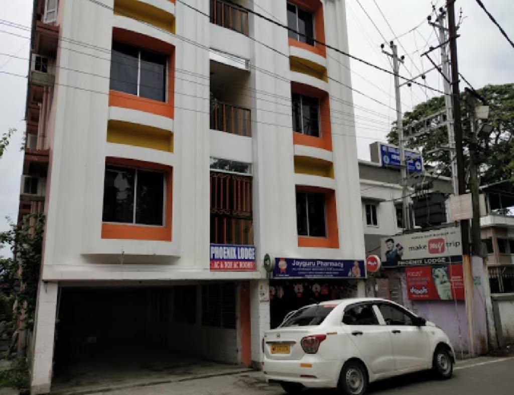 undefined Phoenix Lodge 6