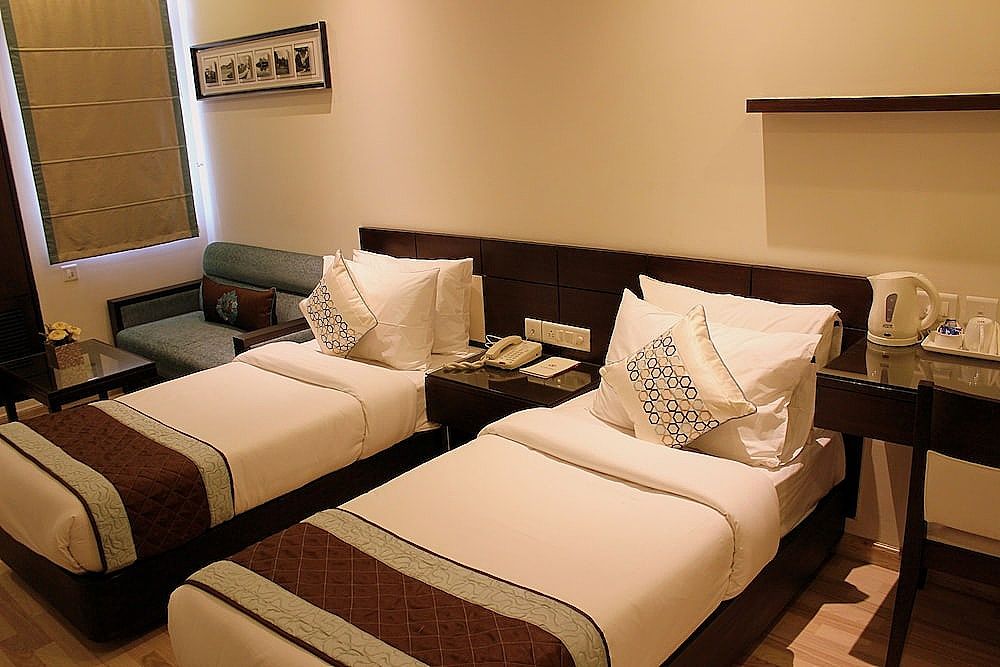 Hotel Amrapali Grand Deluxe Room 16