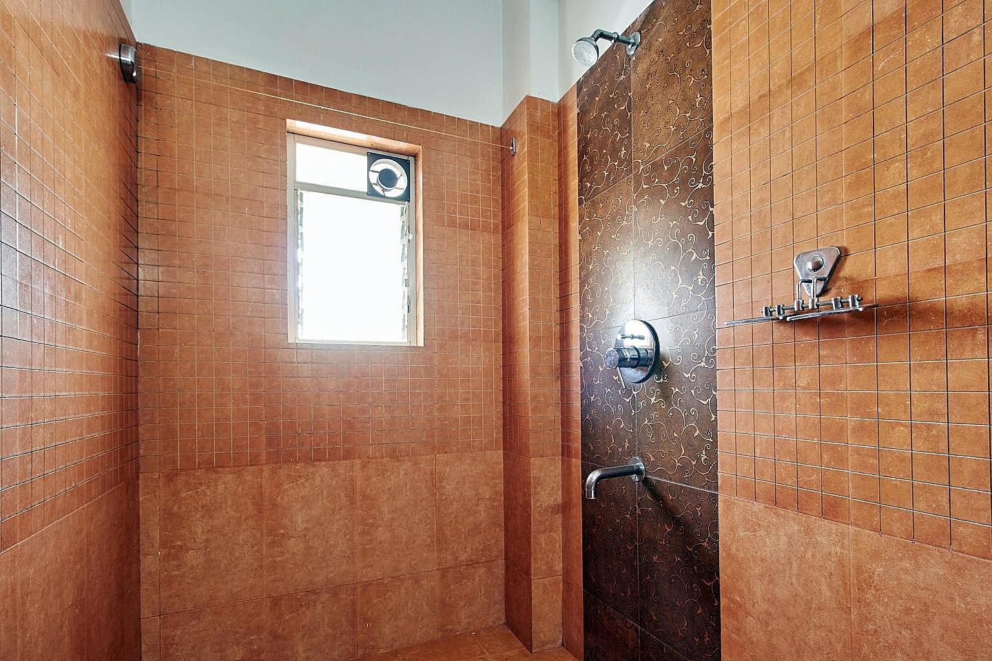 Hotel Atithi Inn Deluxe Room A. C 5